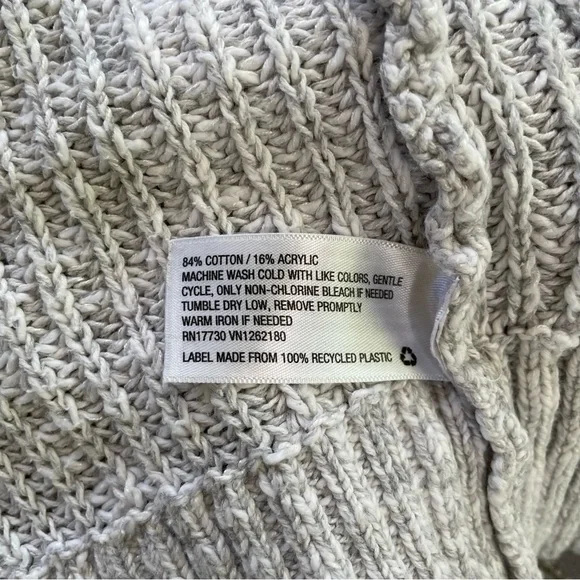 MOSSIMO SUPPLY CO. KNIT CARDIGAN!! - Picture 8 of 8